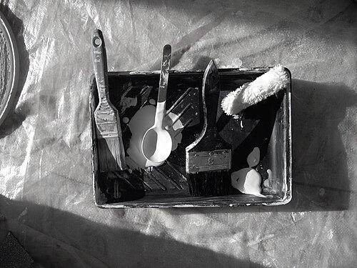 Paint & painting supplies